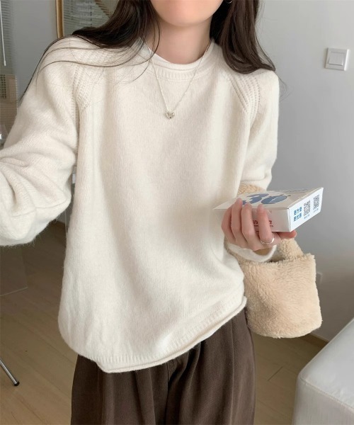 Miniministore(ミニミニストア)の「セーター レディース ボリューム袖 無地(ニット/セーター・レディース・アイボリー/ブラック/オフホワイト/ラベンダー/ベージュ・FREE)」の2枚目の写真