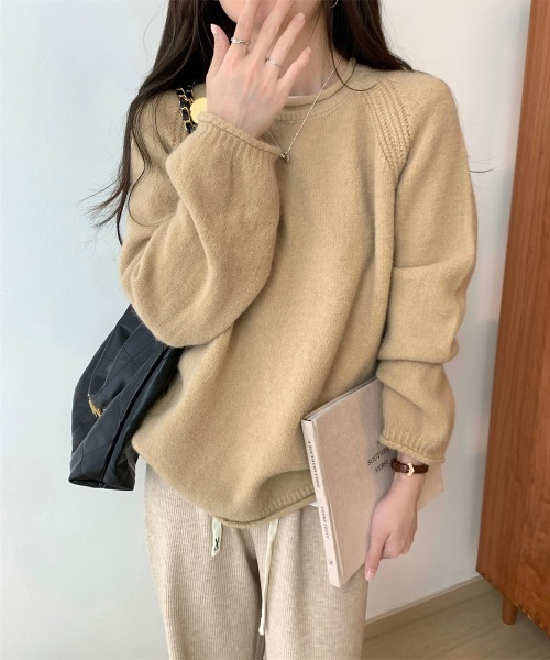 Miniministore(ミニミニストア)の「セーター レディース ボリューム袖 無地(ニット/セーター・レディース・アイボリー/ブラック/オフホワイト/ラベンダー/ベージュ・FREE)」の7枚目の写真