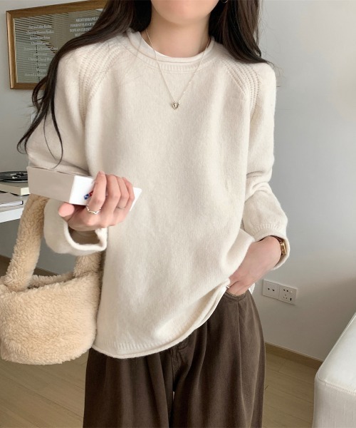 Miniministore(ミニミニストア)の「セーター レディース ボリューム袖 無地(ニット/セーター・レディース・アイボリー/ブラック/オフホワイト/ラベンダー/ベージュ・FREE)」の12枚目の写真