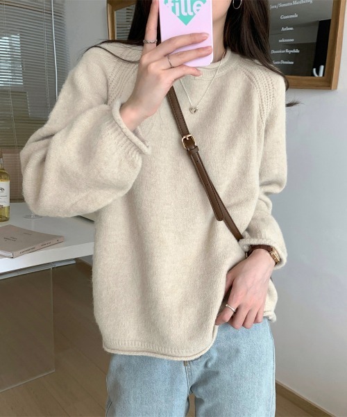 Miniministore(ミニミニストア)の「セーター レディース ボリューム袖 無地(ニット/セーター・レディース・アイボリー/ブラック/オフホワイト/ラベンダー/ベージュ・FREE)」の16枚目の写真