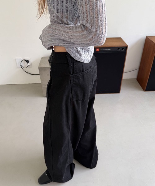 4INT.(フォイント)の「コットン リベット ポケット ワイド パンツ(その他パンツ・レディース・ホワイト/ブラック/グレー・S/M/L)」の7枚目の写真