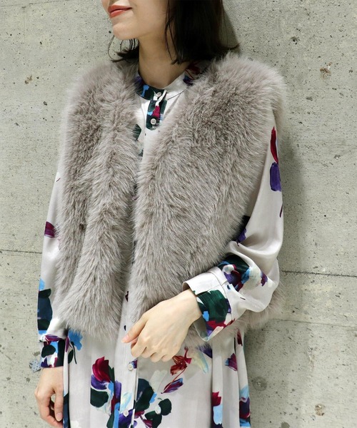 ショートファーベスト フェイクFOXファーショートベスト（その他アウター）｜Jines（ジネス