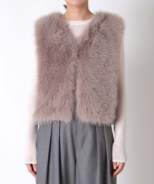 Jines（ジネス）の「フェイクFOXファーショートベスト（その他アウター・レディース・ホワイト/ライトグレー/ベージュ・38）」の22枚目の写真