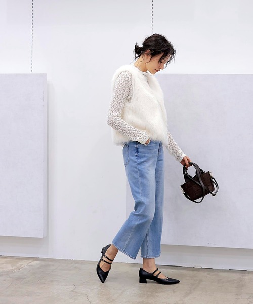 Jines（ジネス）の「フェイクFOXファーショートベスト（その他アウター・レディース・ホワイト/ライトグレー/ベージュ・38）」の7枚目の写真