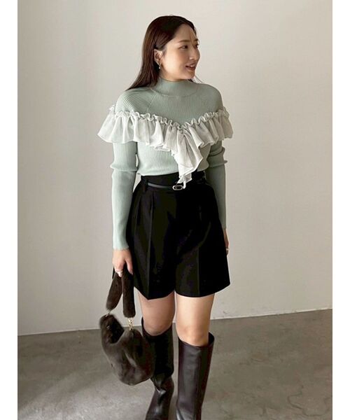 LAGUNAMOON（ラグナムーン）の「バイカラーラッフルニットプルオーバー（ニット/セーター・レディース・ミント/アイボリー/ブラック・FREE）」の12枚目の写真