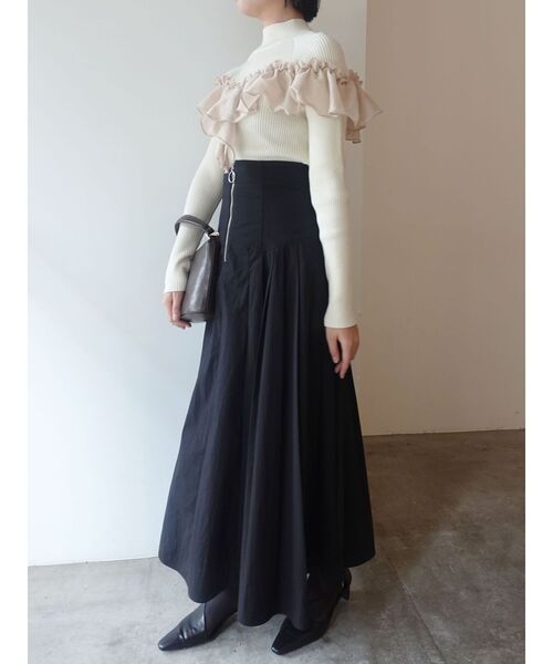 LAGUNAMOON（ラグナムーン）の「バイカラーラッフルニットプルオーバー（ニット/セーター・レディース・ミント/アイボリー/ブラック・FREE）」の19枚目の写真