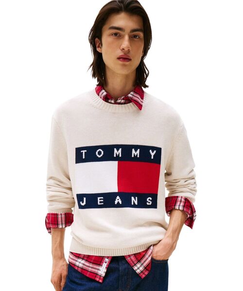 tommy jeans（トミー ジーンズ）の「レギュラーメランジフラッグセーター（ニット/セーター・メンズ・アイボリー/チャコールグレー・X-LARGE/SMALL/MEDIUM/LARGE）」の2枚目の写真