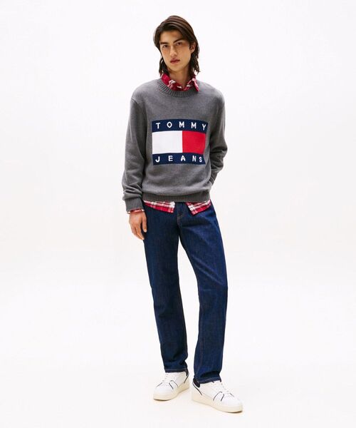 tommy jeans（トミー ジーンズ）の「レギュラーメランジフラッグセーター（ニット/セーター・メンズ・アイボリー/チャコールグレー・X-LARGE/SMALL/MEDIUM/LARGE）」の10枚目の写真