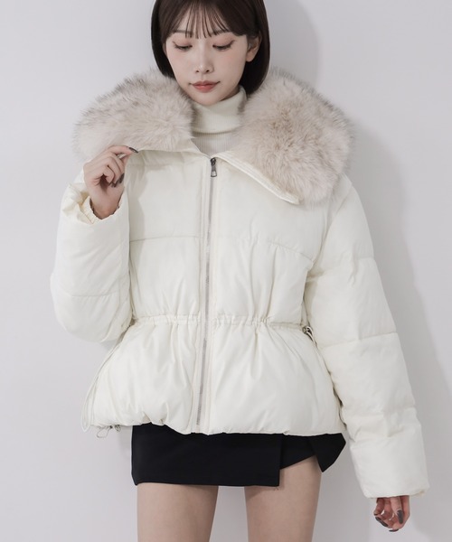 me+em select（ミームセレクト）の「【 ２color 】ファーカラーウエストマークミディダウンジャケット ／  fur collar  waist-mark midi down jacket（ダウンジャケット/コート・レディース・アイボリー/ブラック・FREE）」の8枚目の写真