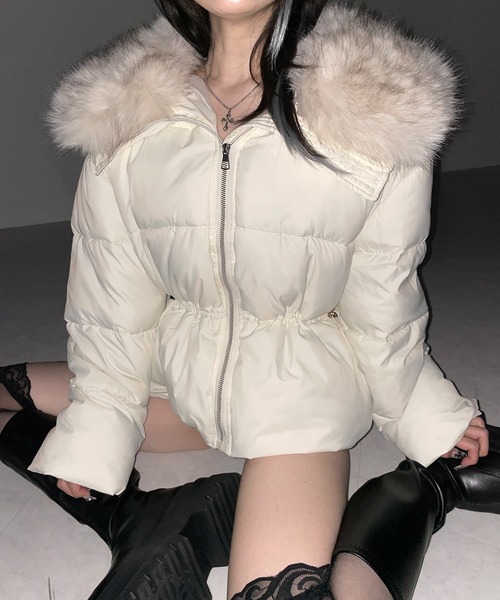 me+em select（ミームセレクト）の「【 ２color 】ファーカラーウエストマークミディダウンジャケット ／  fur collar  waist-mark midi down jacket（ダウンジャケット/コート・レディース・アイボリー/ブラック・FREE）」の21枚目の写真