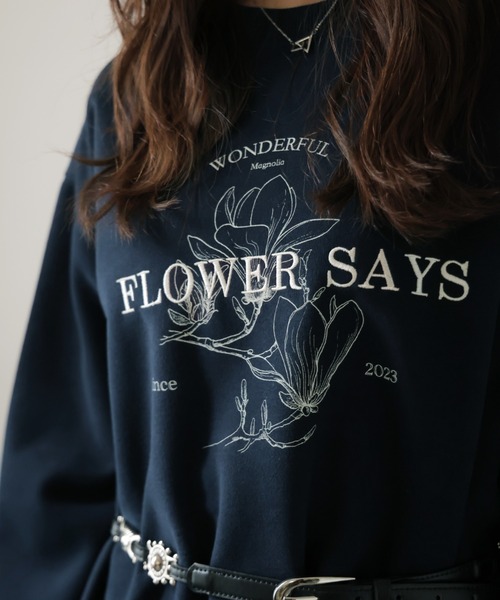 Ulysses（ユリシス）の「フラワー刺繍ロゴトレーナー（スウェット・レディース・ネイビー/ダークグレー・F）」の8枚目の写真