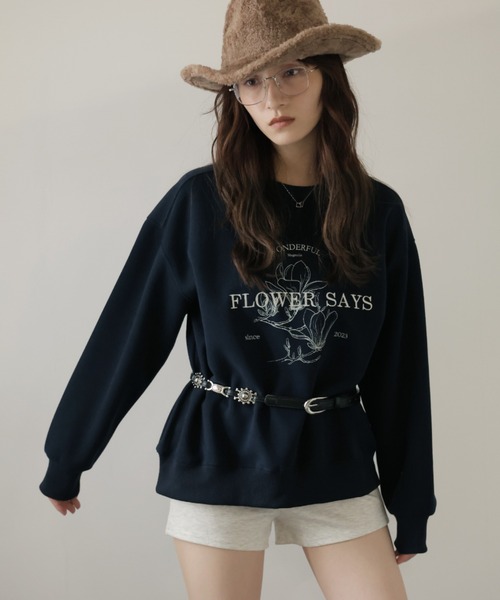 Ulysses（ユリシス）の「フラワー刺繍ロゴトレーナー（スウェット・レディース・ネイビー/ダークグレー・F）」の7枚目の写真