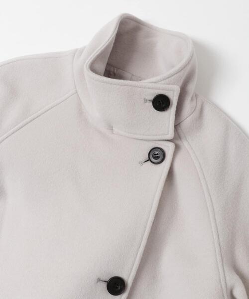 URBAN RESEARCH ROSSO WOMEN（アーバンリサーチ　ロッソ）の「スーパー140シャルム2WAYカラーコート（その他アウター・レディース・チャコールグレー/モカ/ホワイト系その他・FREE）」の17枚目の写真