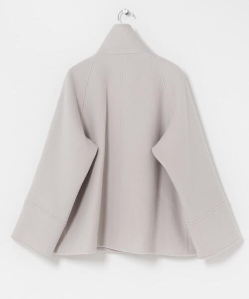 URBAN RESEARCH ROSSO WOMEN（アーバンリサーチ　ロッソ）の「スーパー140シャルム2WAYカラーコート（その他アウター・レディース・チャコールグレー/モカ/ホワイト系その他・FREE）」の20枚目の写真