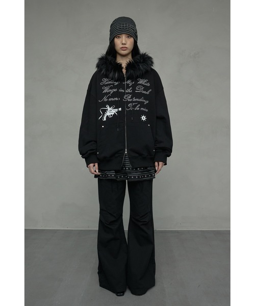 NIIER NOR(ニアノア)の「A'GEM/9 × .kom 『NIIER NOR/ニアノア』 KILL SHOT FUR HOOD ZIP-UP/キルショットデザイン ジップアップパーカー(パーカー・レディース・ブラック/ホワイト・FREE)」の7枚目の写真