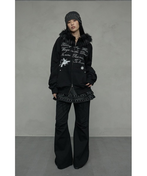NIIER NOR(ニアノア)の「A'GEM/9 × .kom 『NIIER NOR/ニアノア』 KILL SHOT FUR HOOD ZIP-UP/キルショットデザイン ジップアップパーカー(パーカー・レディース・ブラック/ホワイト・FREE)」の8枚目の写真