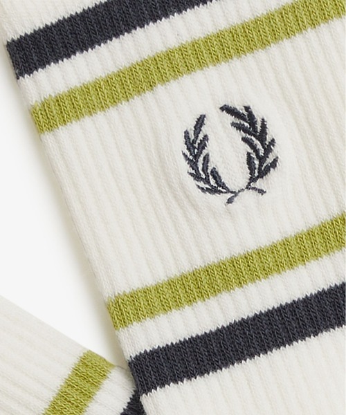 FRED PERRY(フレッドペリー)の「Ribbed Sports Socks/リブスポーツソックス(ソックス/靴下・メンズ・ブラック/ライトホワイト・4-6/6-8)」の4枚目の写真