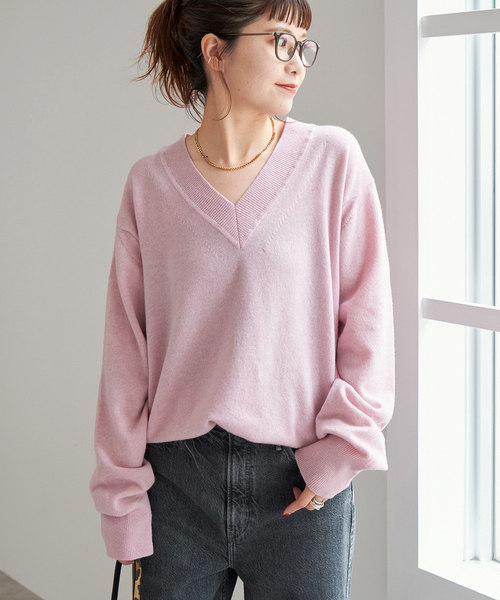 Spick & Span（スピックアンドスパン）の「《WEB限定カラー有り》カシミヤ混Vネックプルオーバー（ニット/セーター・レディース・モカ/ネイビー/ピンク系その他/グレー・FREE）」の7枚目の写真