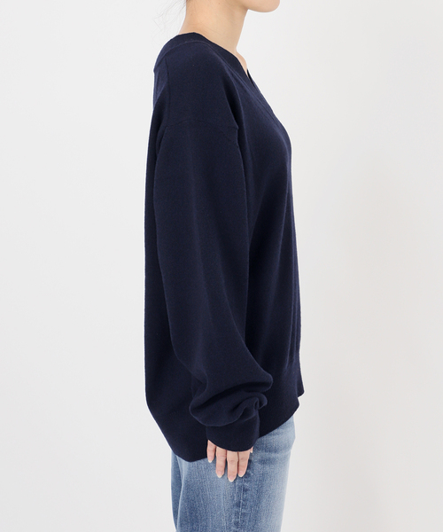 Spick & Span（スピックアンドスパン）の「《WEB限定カラー有り》カシミヤ混Vネックプルオーバー（ニット/セーター・レディース・モカ/ネイビー/ピンク系その他/グレー・FREE）」の19枚目の写真