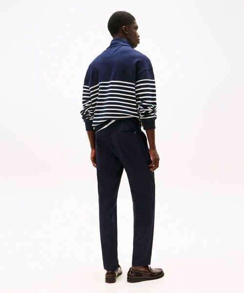 TOMMY HILFIGER(トミーヒルフィガー)の「ハーレムパフォーマンスチノパンツ(チノパンツ・メンズ・ネイビー・36inch)」の4枚目の写真