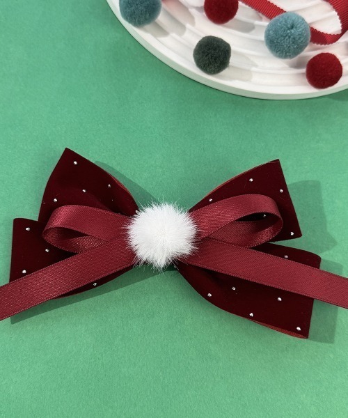 VIBGYOR Women（ヴィブジョー　ウィメン）の「【urge select】《Christmas》ふわふわ ラインストーン ヘアクリップ【クリスマス/イベント】（バレッタ/ヘアクリップ・レディース・ボルドー/ブラック・FREE）」の3枚目の写真