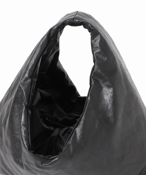 plage（プラージュ）の「KASSL EDITIONS / カッスルエディションズ SMALL OIL バッグ（ハンドバッグ・レディース・レッド/ブラック・FREE）」の14枚目の写真