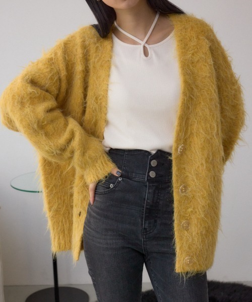 AZUL by moussy（アズールバイマウジー）の「シャギー起毛ニットカーディガン（カーディガン/ボレロ・レディース・グレー/ブラウン/ライトグレー/イエロー・FREE）」の4枚目の写真