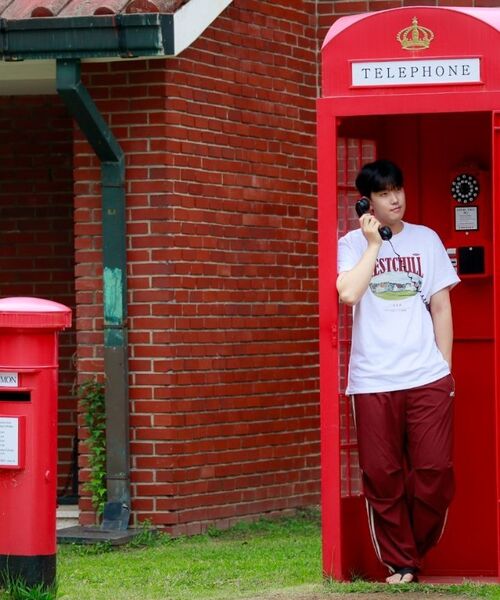 F.ILLUMINATE(フィルミネイト)の「ナイロンツーピンタックテーピングパンツ-ワイン(スウェットパンツ・レディース・その他・X-SMALL/SMALL/MEDIUM/LARGE)」の12枚目の写真