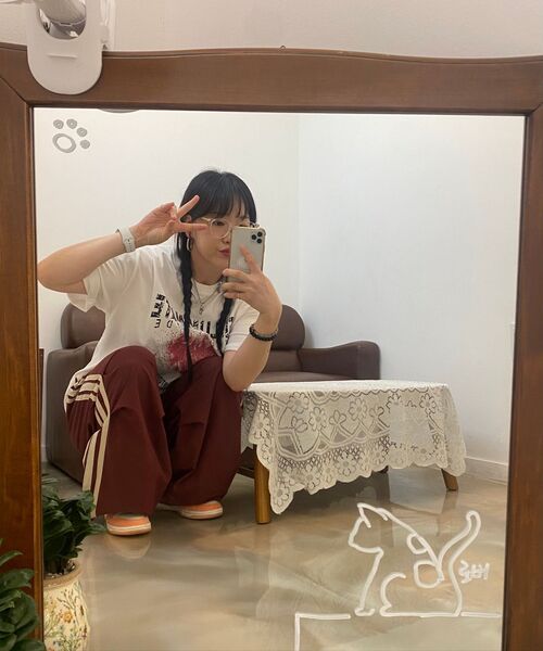 F.ILLUMINATE(フィルミネイト)の「ナイロンツーピンタックテーピングパンツ-ワイン(スウェットパンツ・レディース・その他・X-SMALL/SMALL/MEDIUM/LARGE)」の13枚目の写真