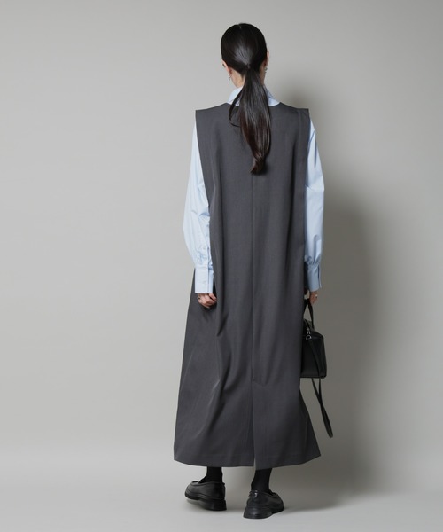 NANO universe（ナノユニバース）の「ショルダータックVネックワンピース（ワンピース・レディース・グリーン/ベージュ/チャコール・FREE）」の17枚目の写真