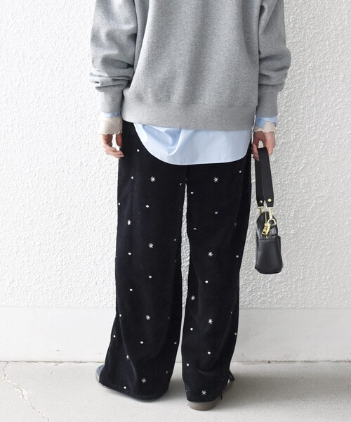 SHIPS any(シップス エニィ)の「SHIPS any:〈手洗い可能〉ポリエステル ベロア 刺繍 ストレート ワイド パンツ(その他パンツ・レディース・ブラック/ブラウン・ONE SIZE)」の7枚目の写真