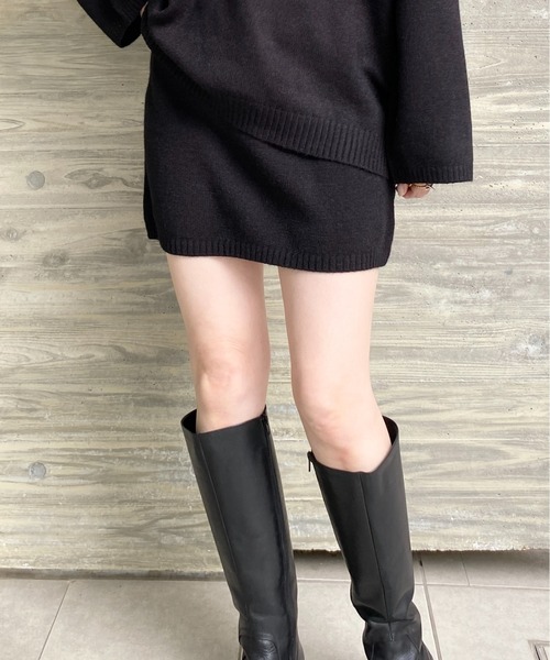 She's Closet（シーズクローゼット）の「ハイウエストストレートタイトニットミニスカート（スカート・レディース・ブラウン/ベージュ/ブラック/グレー・FREE）」の2枚目の写真
