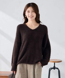 フェザーヤーンVネックニット