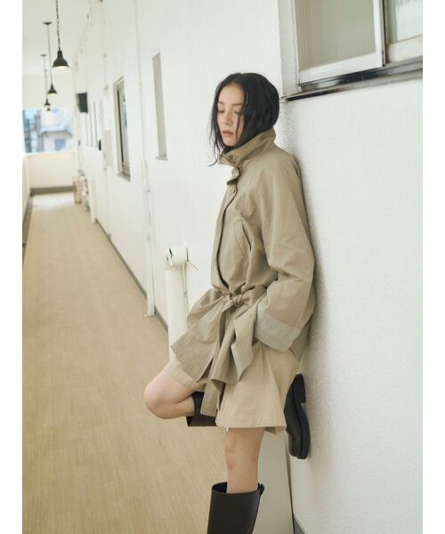 Ungrid（アングリッド）の「スタンドカラーミドル丈トレンチコート（トレンチコート・レディース・チャコールグレー/カーキ・FREE）」の6枚目の写真