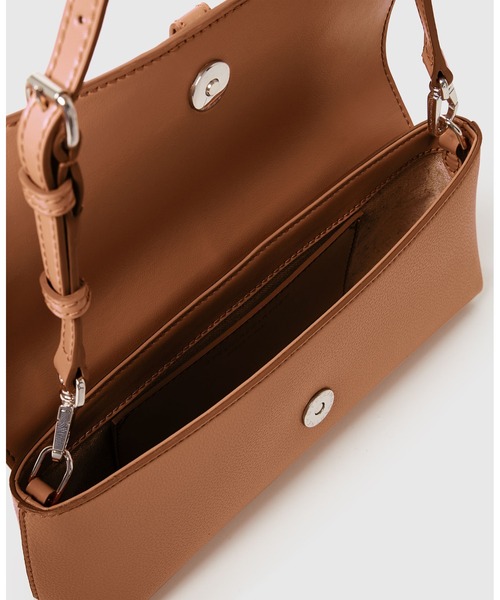 STELLA McCARTNEY（ステラマッカートニー）の「Ryder Pochette Shoulder Bag / ライダー ポシェット ショルダーバッグ（ショルダーバッグ・レディース・ブラック・ONE SIZE）」の9枚目の写真