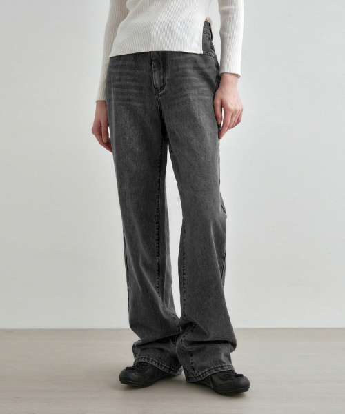 MONGDOL(モンドル)の「デニムストレートパンツダークグレーMDPT054DGRAY(デニムパンツ・レディース・その他・MEDIUM/LARGE/SMALL)」の1枚目の写真