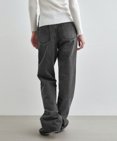MONGDOL(モンドル)の「デニムストレートパンツダークグレーMDPT054DGRAY(デニムパンツ・レディース・その他・MEDIUM/LARGE/SMALL)」の4枚目の写真