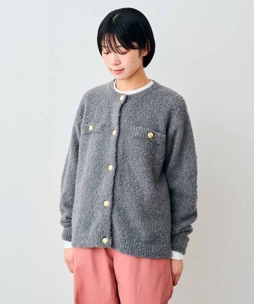 Live in comfort(リブインコンフォート)の「リブ イン コンフォート 上品で気分が上がる 洗えるニットアウター(カーディガン/ボレロ・レディース・グレー/ブラック/オフホワイト/グリーン/ベージュ・L/3L/LL/M/S/4L)」の18枚目の写真