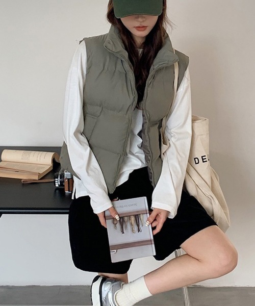 Miniministore(ミニミニストア)の「ダウンベスト ジップアップパデッドベスト(ベスト・レディース・ダークグレー/ベージュ/ブラウン/ブラック/ライトグレー・FREE)」の17枚目の写真
