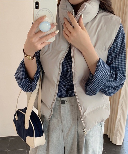 Miniministore(ミニミニストア)の「ダウンベスト ジップアップパデッドベスト(ベスト・レディース・ダークグレー/ベージュ/ブラウン/ブラック/ライトグレー・FREE)」の21枚目の写真