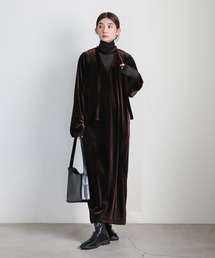 ベロア vネック」に該当するレディースのワンピースファッション通販