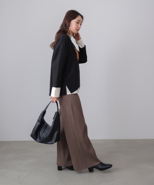 Bou Jeloud（ブージュルード）の「ファープリントプルオーバー（スウェット・レディース・モカ/ブラック/グレイッシュベージュ・FREE）」の15枚目の写真