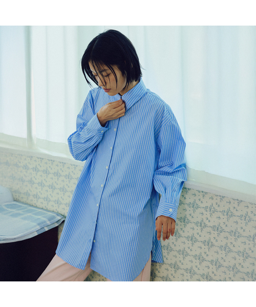 RMRN(アルエームアルエヌ)の「STRIPE EASY SHIRT(シャツ/ブラウス・レディース・スカイブルー/ピンク/ブルー・FREE)」の3枚目の写真