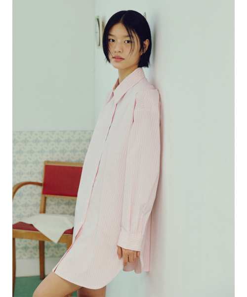 RMRN(アルエームアルエヌ)の「STRIPE EASY SHIRT(シャツ/ブラウス・レディース・スカイブルー/ピンク/ブルー・FREE)」の6枚目の写真