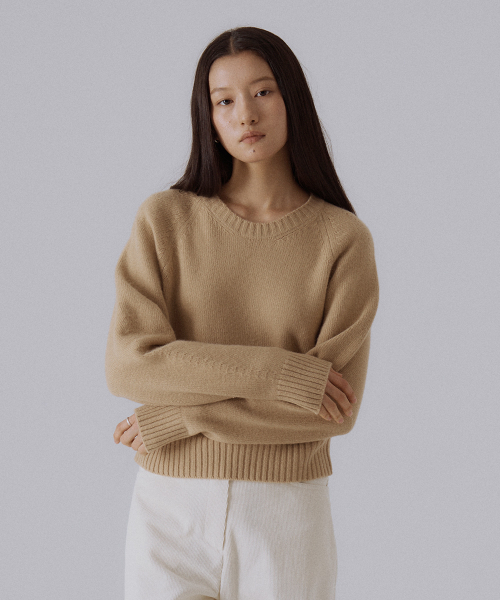 SILN(シルン)の「Arca pullover knit (BEIGE)(ニット/セーター・レディース・その他・FREE)」の1枚目の写真
