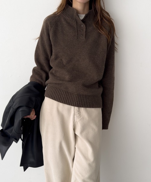 CANAL JEAN(キャナルジーン)の「El mar エリリブヘンリーニット(ニット/セーター・レディース・オートミール/ブラウン・ONE SIZE)」の2枚目の写真