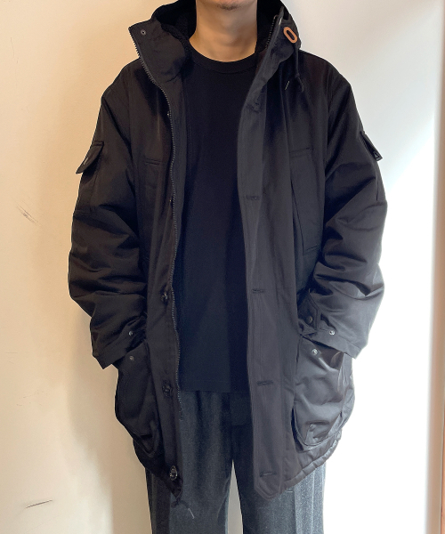 PC Hooded Mountain Parka (Black)