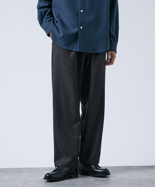 B.C STOCK（ベーセーストック）の「《追加》LANATEC(R) ウーステッドサージ イージーパンツ（スラックス・メンズ・ブラック/チャコールグレー・MEDIUM/LARGE）」の2枚目の写真