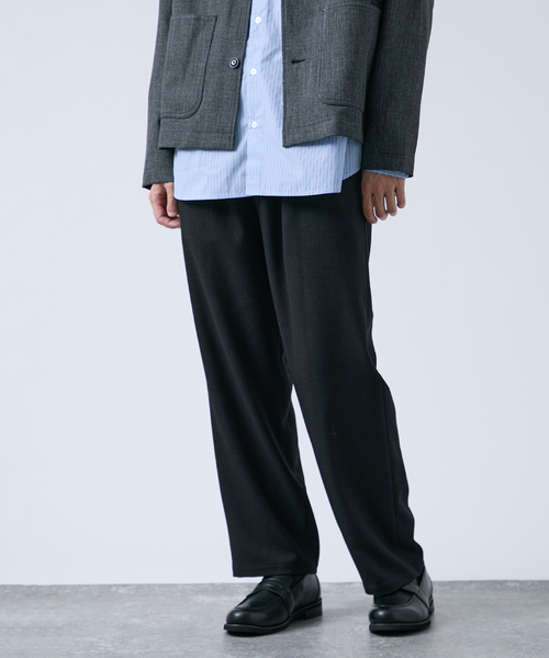 B.C STOCK（ベーセーストック）の「《追加》LANATEC(R) ウーステッドサージ イージーパンツ（スラックス・メンズ・ブラック/チャコールグレー・MEDIUM/LARGE）」の4枚目の写真
