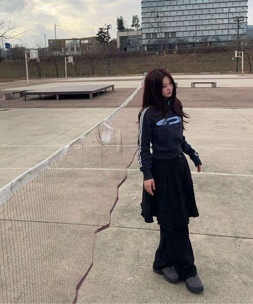 FDR(エフディーアール)の「Vintage Check Applique Track Zip-Up Navy(ナイロンジャケット・レディース・ネイビー・FREE)」の21枚目の写真